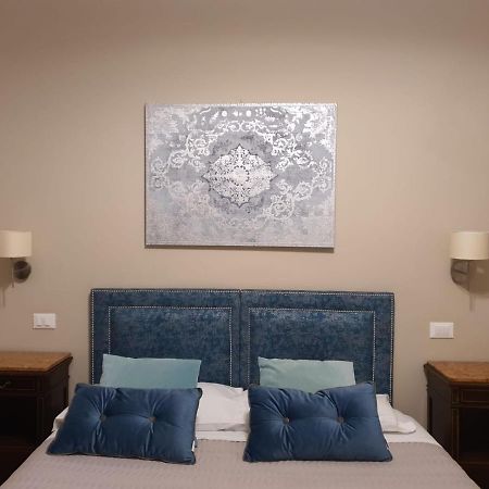 Luxury & Charme Colosseo Rome Exterior photo