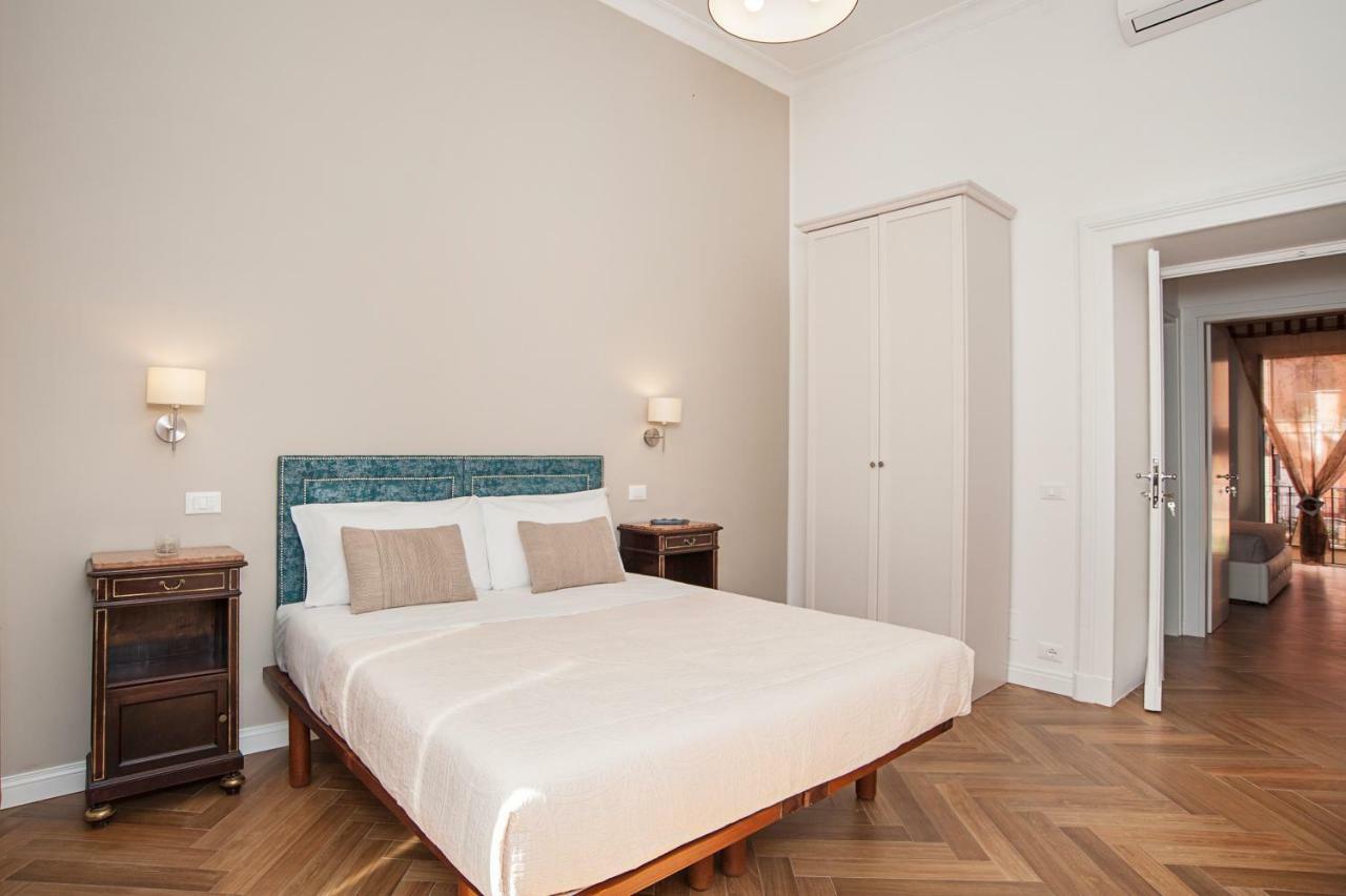 Luxury & Charme Colosseo Rome Exterior photo